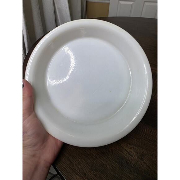Pyrex Vintage 8.5" Pie Plate Yellow White Milk Glass USA Ovenware Dish 209 - Picture 12 of 16